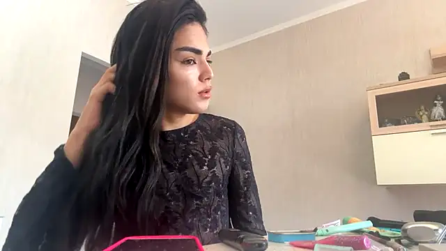 MarlyJess online show from June 23, 2026, 1:20 pm