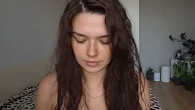 Vicki queen online show from June 29, 2026, 10:15 am