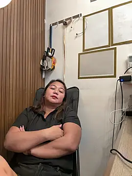 asian milfpinay online show from July 22, 2026, 4:14 am