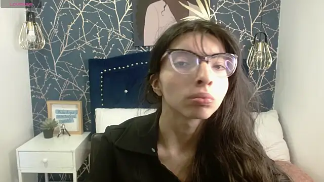 Snapshot of Allyshon_ chatting on July 26, 2026, 7:54 pm Allyshon online show from July 26, 2026, 7:54 pm