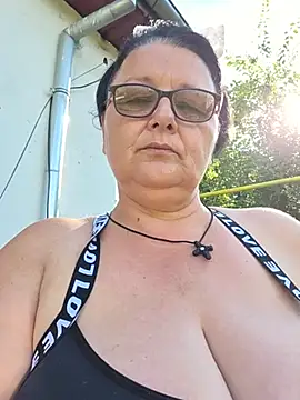 Diana Diafan online show from June 9, 2026, 3:13 pm