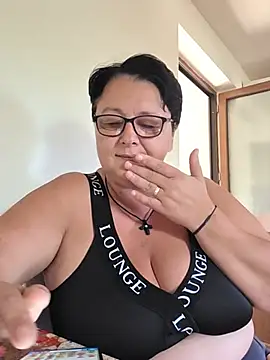Diana Diafan online show from July 28, 2026, 5:59 am