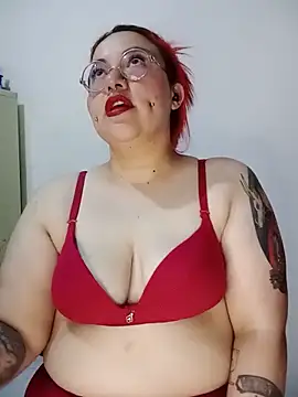 bruja sscarlata online show from May 26, 2026, 6:39 pm