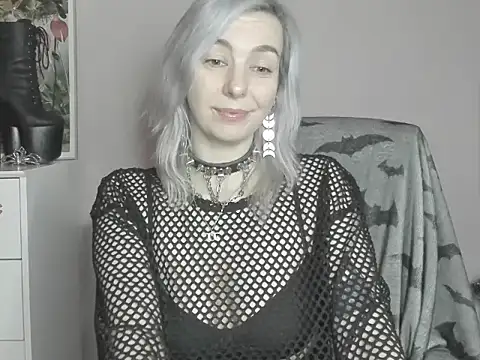 velvetanne online show from July 27, 2026, 6:31 am