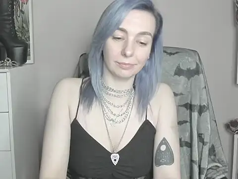 velvetanne online show from July 28, 2026, 11:17 am