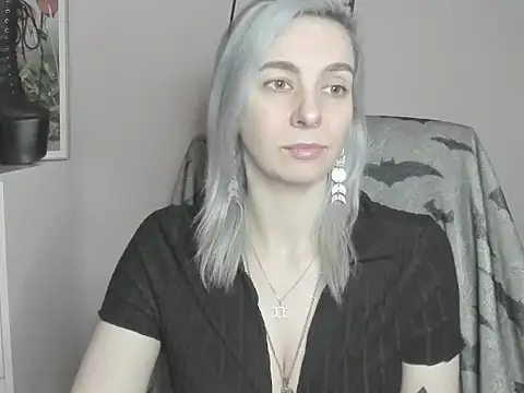 velvetanne online show from July 22, 2026, 6:37 am