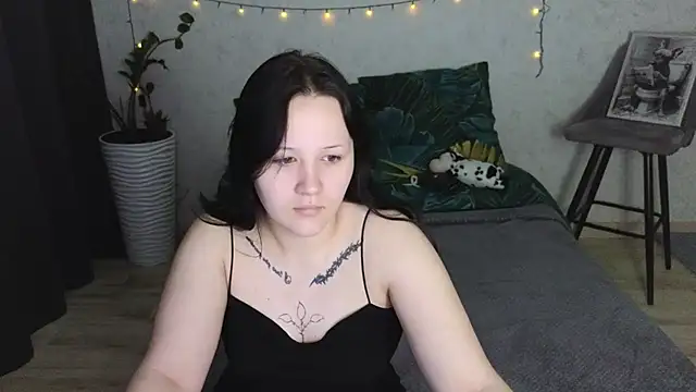 Tori cute online show from May 28, 2026, 12:18 am