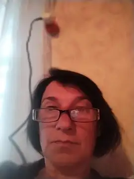 MarieSinsss online show from May 27, 2026, 4:03 pm