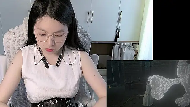 Erya-369 online show from May 24, 2026, 7:19 am