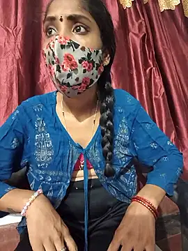 reshma124 online show from June 9, 2026, 2:29 pm
