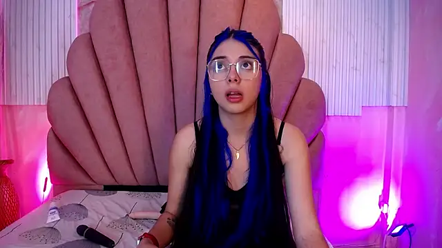 Kyomi Hunt online show from July 22, 2026, 4:14 am