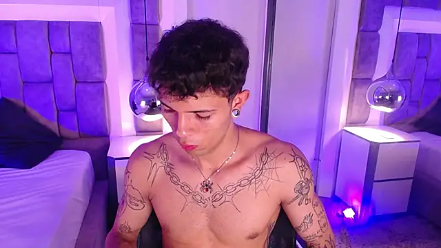 EnzoHunters online show from May 27, 2026, 3:58 am