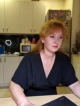 AnissaDolll online show from June 17, 2026, 8:52 pm