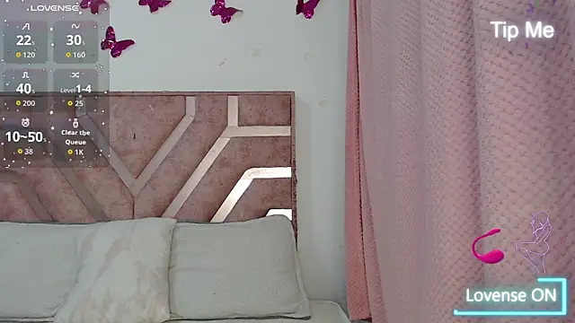 Angel-Hott  online show from June 4, 2026, 2:38 am
