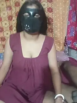 Hotty-Priyanka10 online show from June 1, 2026, 3:29 am