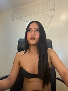 sexyasiancock yllana online show from July 1, 2026, 3:51 am