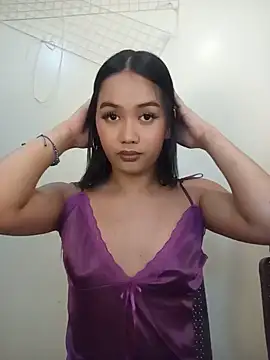 sexyasiancock yllana online show from June 18, 2026, 4:44 am