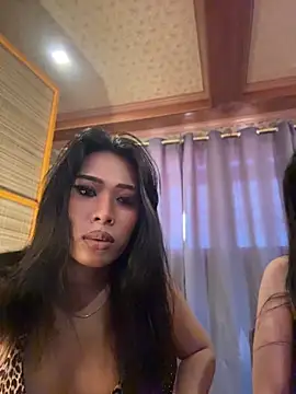 hugecock tamira online show from July 15, 2026, 2:40 am