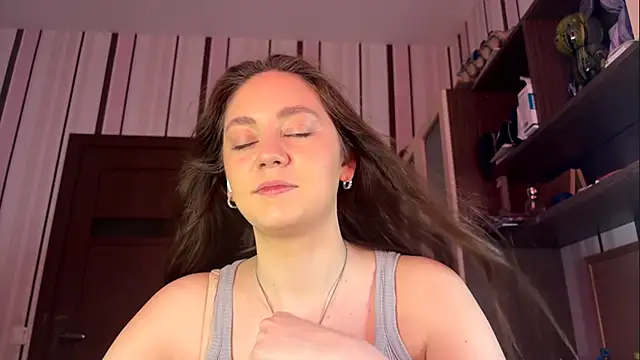 EllieNorth online show from May 27, 2026, 10:00 am