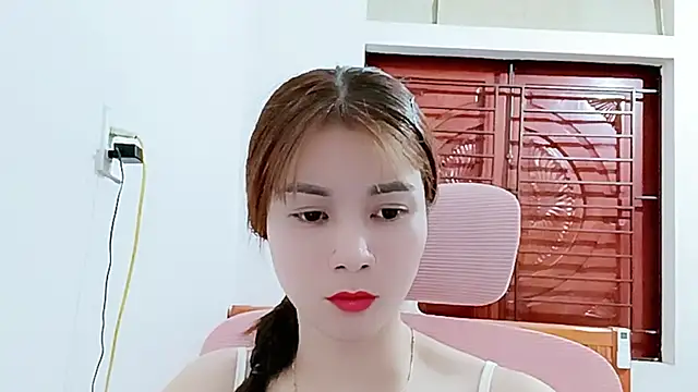 Micky-love online show from July 25, 2026, 4:31 am