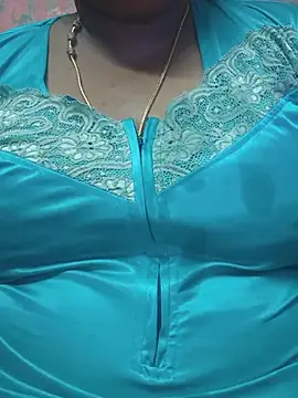 Snapshot of geetha431 chatting on May 28, 2026, 5:52 pm geetha431 online show from May 28, 2026, 5:52 pm