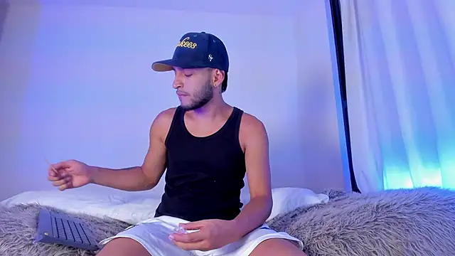  Kevin xxx online show from January 18, 2026, 5:55 am