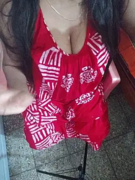 Snapshot of radhikagupta345 chatting on May 31, 2026, 2:01 pm radhikagupta345 online show from May 31, 2026, 2:01 pm