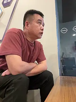Snapshot of MRhuang007 chatting on May 30, 2026, 7:36 am MRhuang007 online show from May 30, 2026, 7:36 am