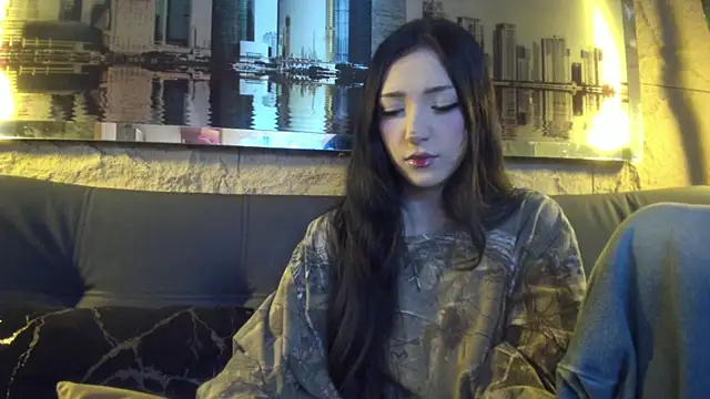 liiilyrose online show from July 27, 2026, 3:41 pm