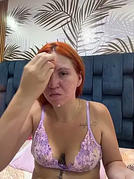 Snapshot of mia_hot4 chatting on May 29, 2026, 12:00 pm mia hot4 online show from May 29, 2026, 12:00 pm