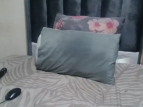 SexxyBoobsx online show from June 1, 2026, 6:57 am