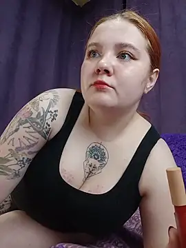 Triss V online show from May 26, 2026, 11:47 pm