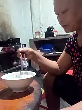 Bong sexy online show from July 20, 2026, 10:45 pm