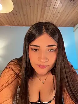Ahricutte1 online show from June 18, 2026, 4:34 pm