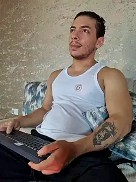 OliverWyse online show from June 22, 2026, 11:57 pm