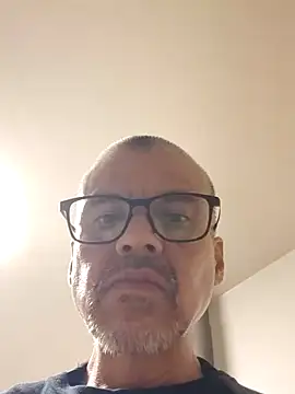 Gaceru01006 online show from July 2, 2026, 3:23 am