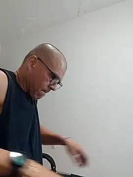 Gaceru01006 online show from June 1, 2026, 2:06 pm