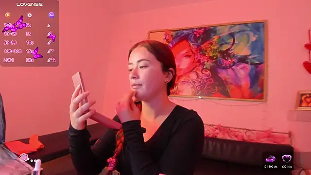 Jenni arango  online show from July 9, 2026, 1:21 pm