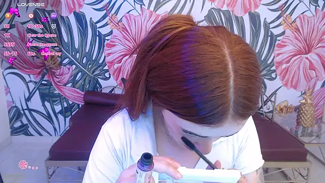 Jenni arango  online show from June 10, 2026, 1:34 pm