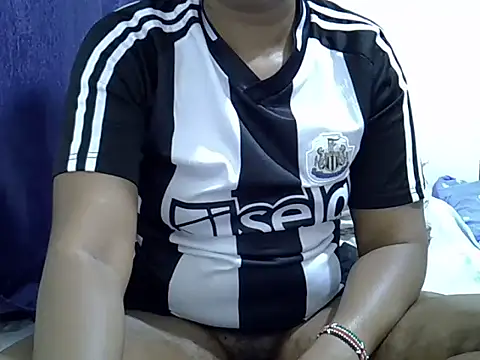 crazybeibe online show from May 25, 2026, 1:54 pm