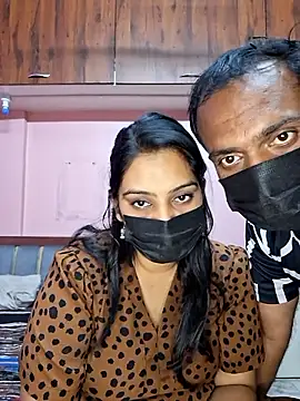 Hornyreshma online show from June 11, 2026, 9:17 am