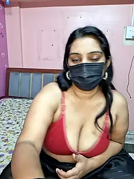 Hornyreshma online show from July 24, 2026, 8:21 am