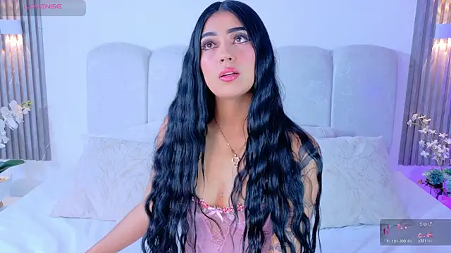 AuroraTaylor1 online show from July 9, 2026, 1:06 am