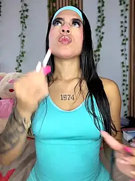 Eveliin   online show from May 29, 2026, 11:38 am