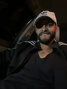 bigblack0111 online show from June 24, 2026, 2:10 am