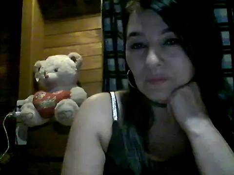 Anlly garcia002 online show from May 25, 2026, 3:50 am