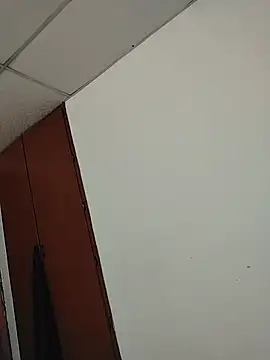 Kkjjjjnbbj online show from August 8, 2026, 1:34 am