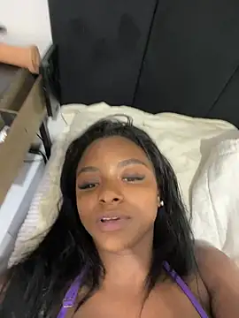 Daianehotangel1 online show from June 22, 2026, 7:55 pm