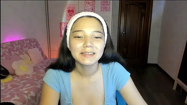 milana marttt online show from July 13, 2026, 2:38 pm