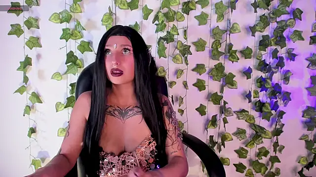 Snapshot of Natasha__monroe chatting on July 30, 2026, 1:32 pm Natasha monroe online show from July 30, 2026, 1:32 pm